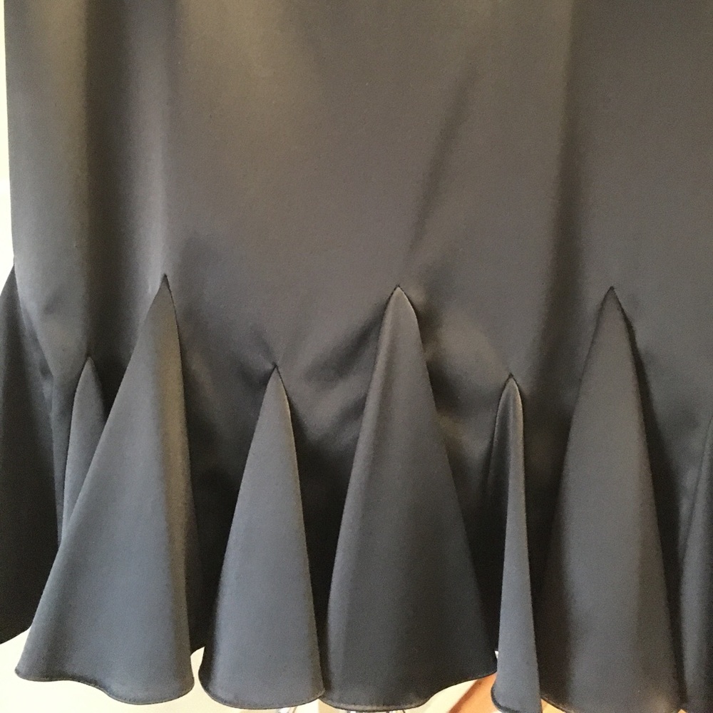 JS Collection black skirt - Picture 5 of 6